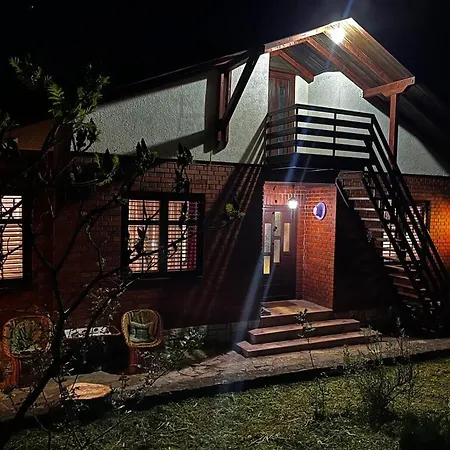 Ostojino Osoje Holiday home Bukorovac